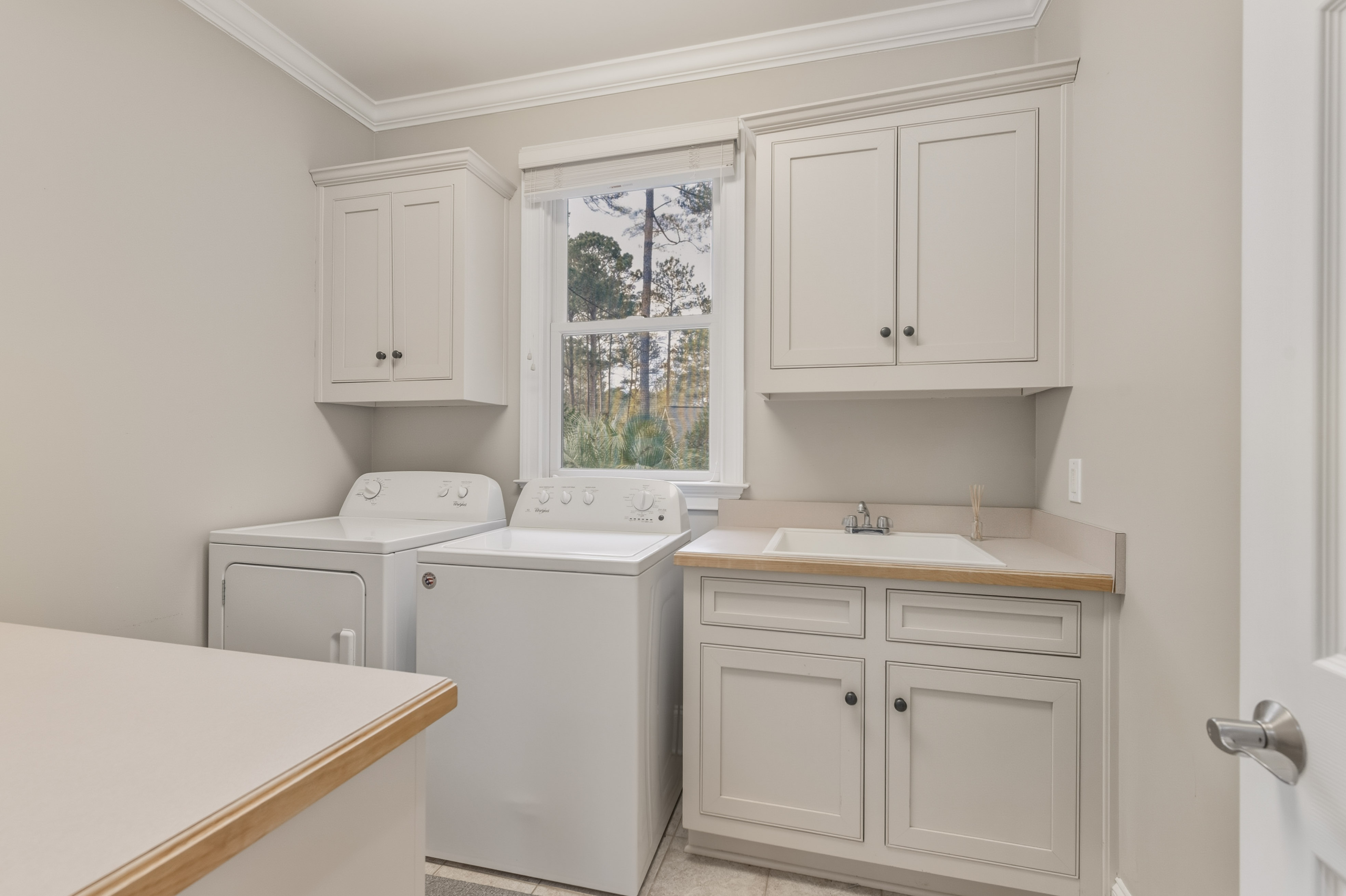 2701 Parrott's Pointe Road image 32